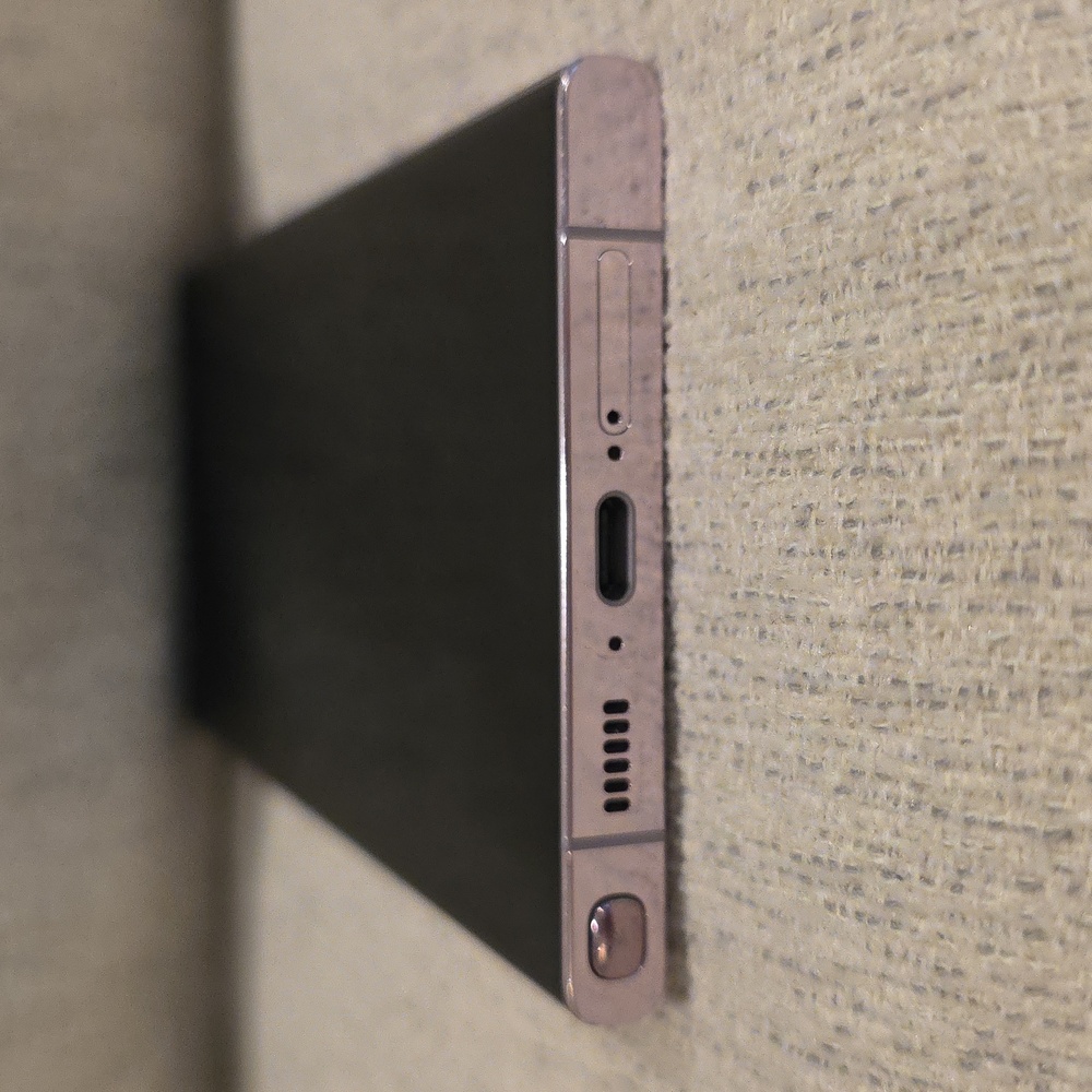 Samsung Galaxy S23 Ultra Smartphone - Lavender - Picture 7 of 10